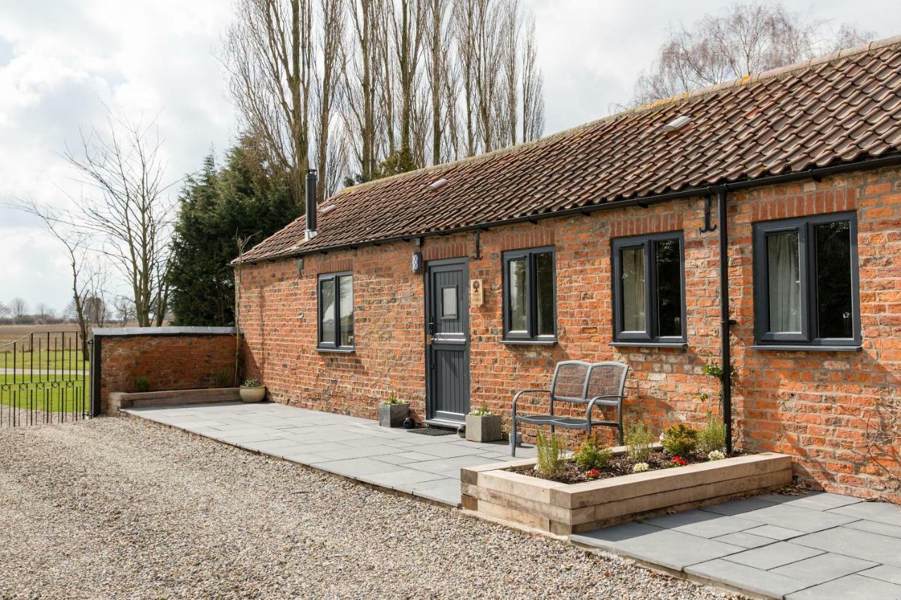 Thrush Nest Cottages - Wren Cottage Sleeps 4, 2 Bedrooms & Stable Cottage Sleeps 2, 1 Bedroom York Exterior foto