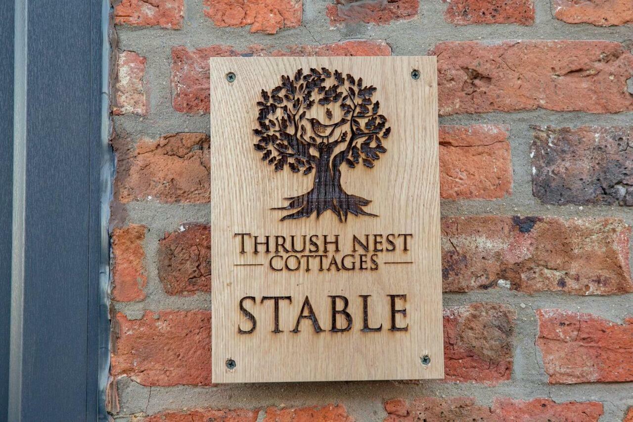 Thrush Nest Cottages - Wren Cottage Sleeps 4, 2 Bedrooms & Stable Cottage Sleeps 2, 1 Bedroom York Exterior foto